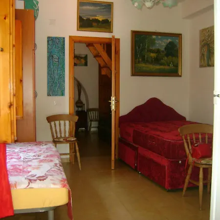With Garden And Private Parking * Scalea